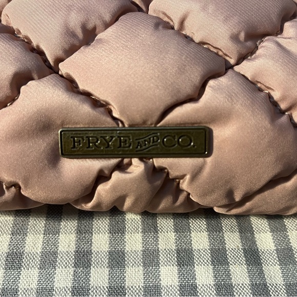 Khaki Quilted Crossbody Bag - Picture 5 of 7